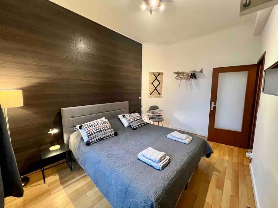 Bellevue - Grand Appartement Pour 5 Sur Les Quais De La Meuse Liège Eksteriør bilde