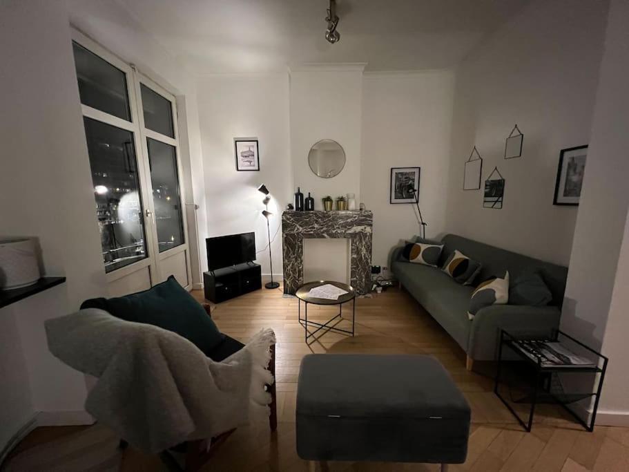 Bellevue - Grand Appartement Pour 5 Sur Les Quais De La Meuse Liège Eksteriør bilde