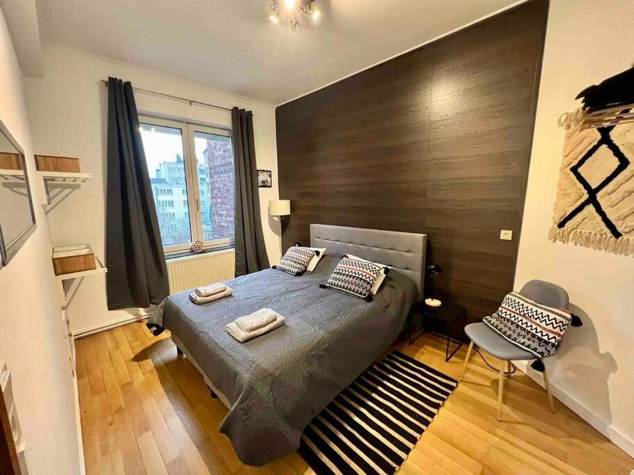Bellevue - Grand Appartement Pour 5 Sur Les Quais De La Meuse Liège Eksteriør bilde