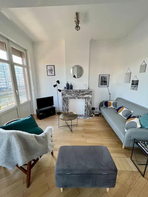 Bellevue - Grand Appartement Pour 5 Sur Les Quais De La Meuse Liège Eksteriør bilde