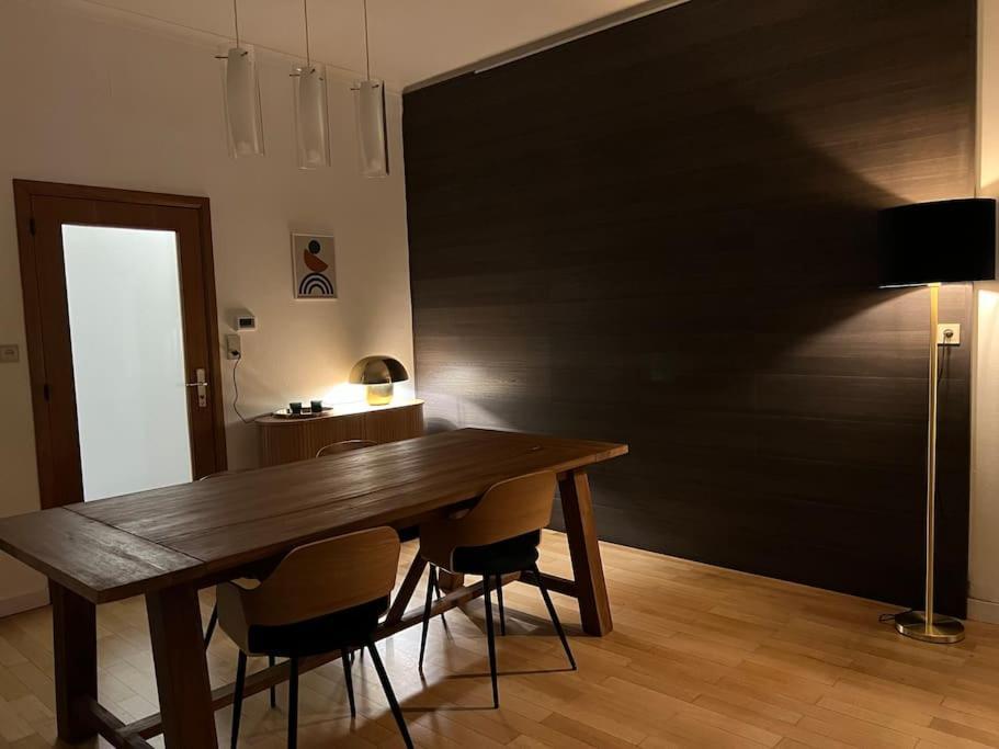 Bellevue - Grand Appartement Pour 5 Sur Les Quais De La Meuse Liège Eksteriør bilde